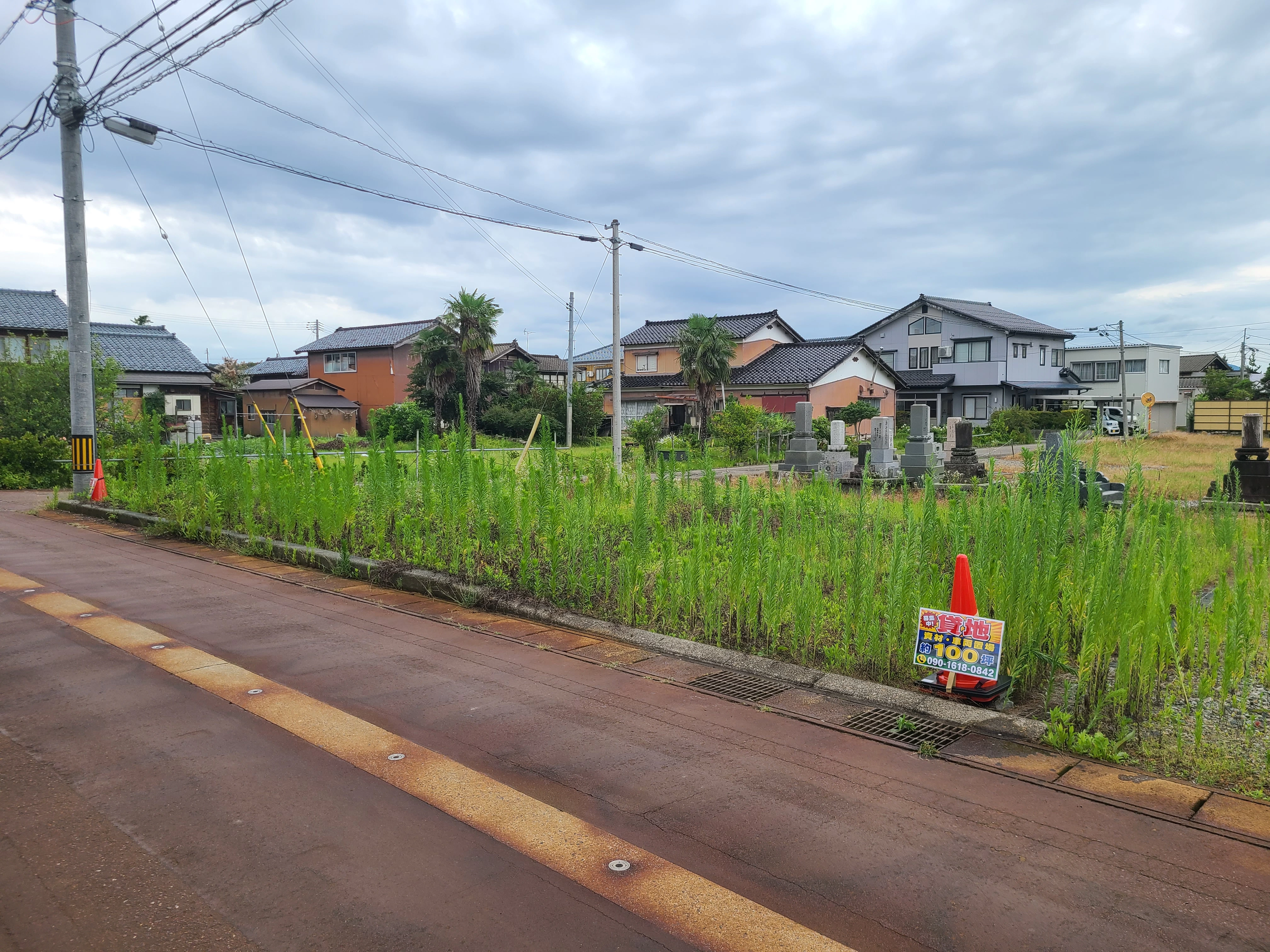 新潟県長岡市中之島中条 字若宮甲の倉庫