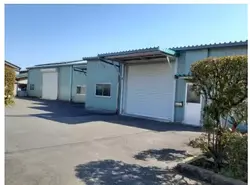埼玉県狭山市大字下奥富の倉庫